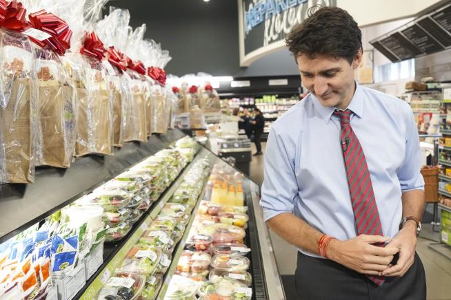 Trudeau to Pause Sales Tax as Vote Nears