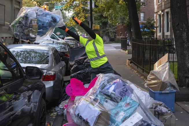 Trash Bins Now Required for Much of New York City