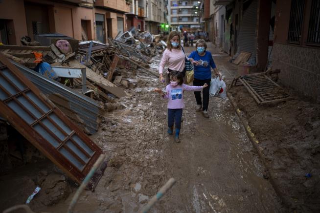 Spanish Workers Now Get Paid Climate Leave