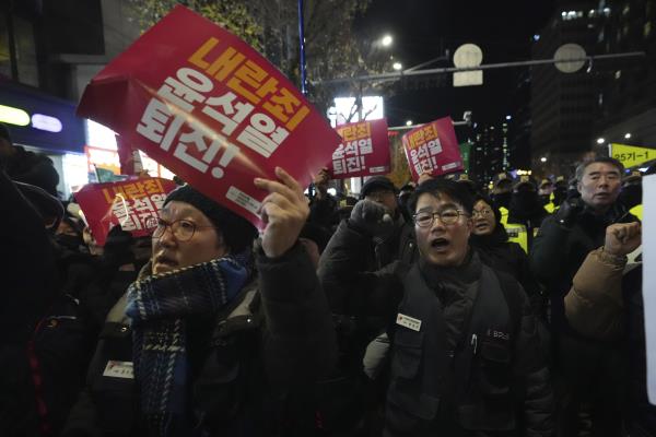 Opposition to Yoon: Resign or Be Impeached