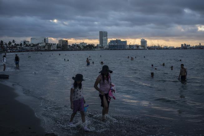 Mexico's Heat Hits Young Harder, Researchers Find