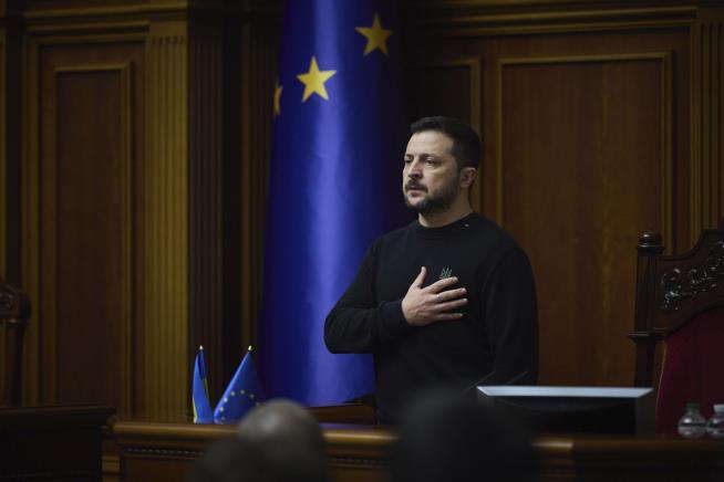 In 'Rare Update' on War, Zelensky Says 43K Ukraine Soldiers Have Died