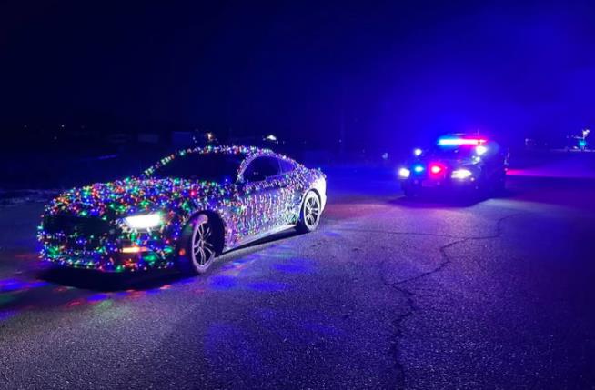 Police Will Not Appreciate Your Decorated Christmas Car