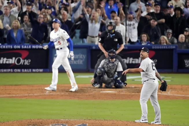 World Series Grab by 10-Year-Old Brings $1.56M