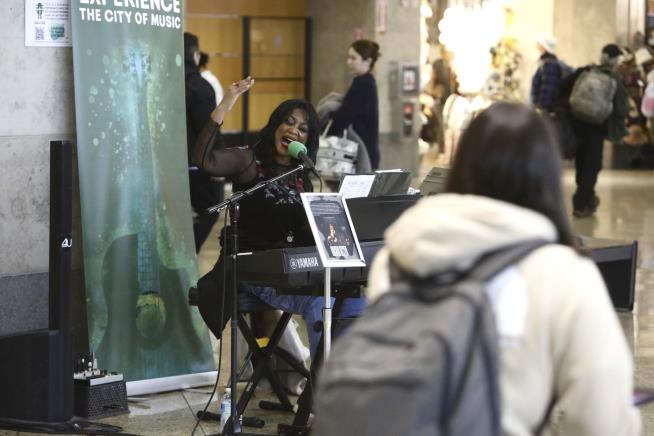 Many Airports Are Alive With the Sound of (Live) Music