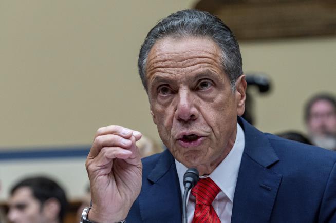 Eying Comeback, Cuomo to Sue Accuser for Defamation