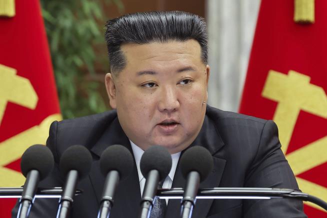 At Party Meeting, Kim Pledges 'Toughest' Policy Against US