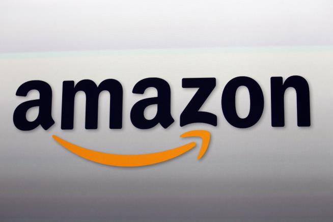 Amazon Workers' New Year Includes Trudge Back to Office