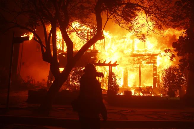 LA Fires Bring 'Apocalyptic' Scenes