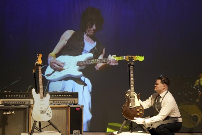 Rock Icon Jeff Beck's Guitars Are Going Up for Auction