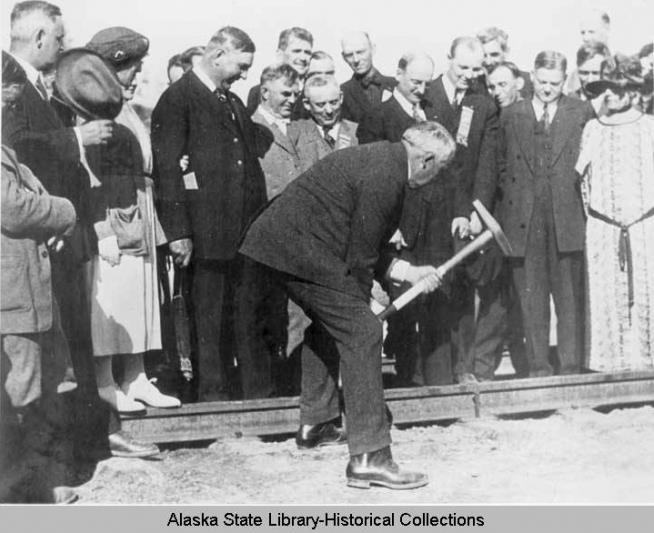 Winning Bid Would Return Railroad's Golden Spike