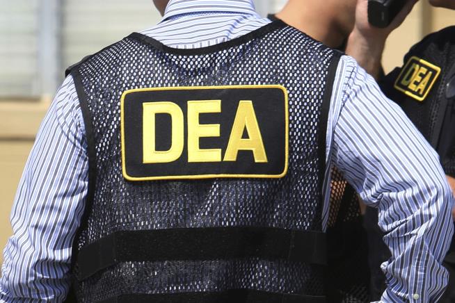 Florida Cop Gets 17 Years for Stealing Drugs From DEA