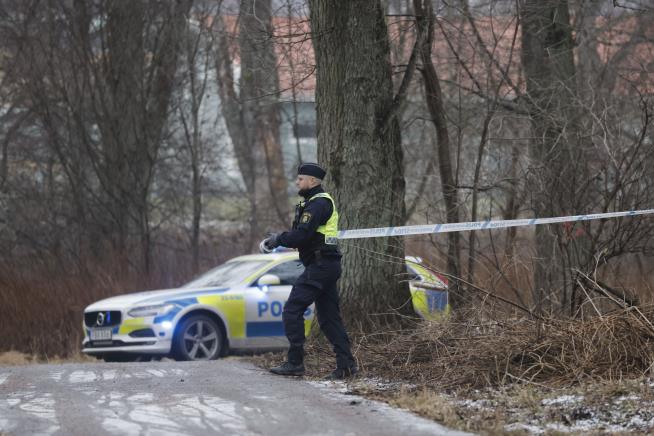 5 Shot at Adult Education Center in Sweden