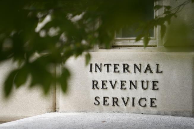 Big Layoffs Expected at IRS Amid Tax Season