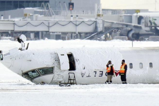 Why Everybody Survived the Toronto Plane Crash