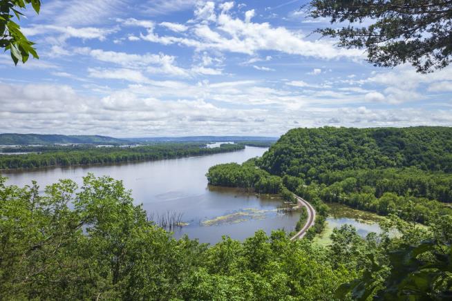 Fired National Park Ranger's Emotional Letter Goes Viral