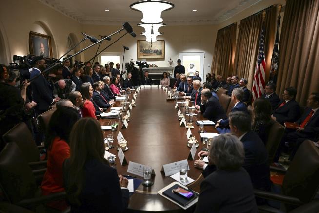 Big Moments From Trump's First Cabinet Meeting