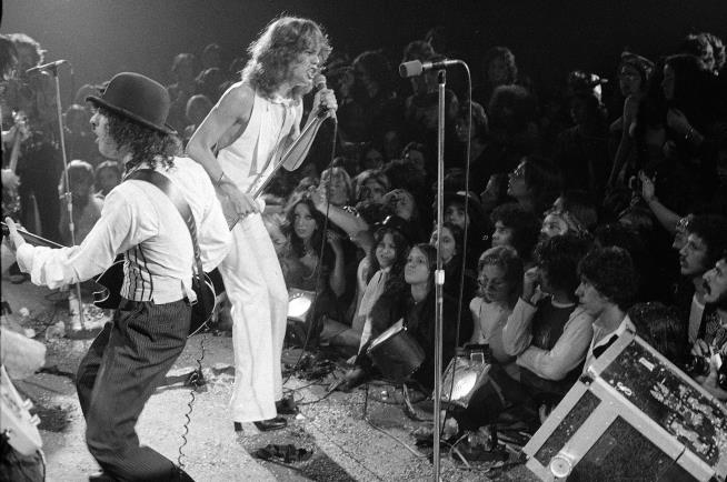 New York Dolls Frontman David Johansen Dead at 75