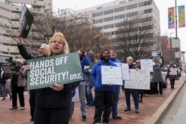 To Get Social Security, Many Will Have to Show Up in Person