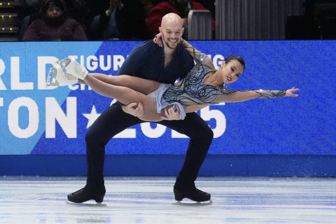 Team USA Skater Competed on Broken Foot