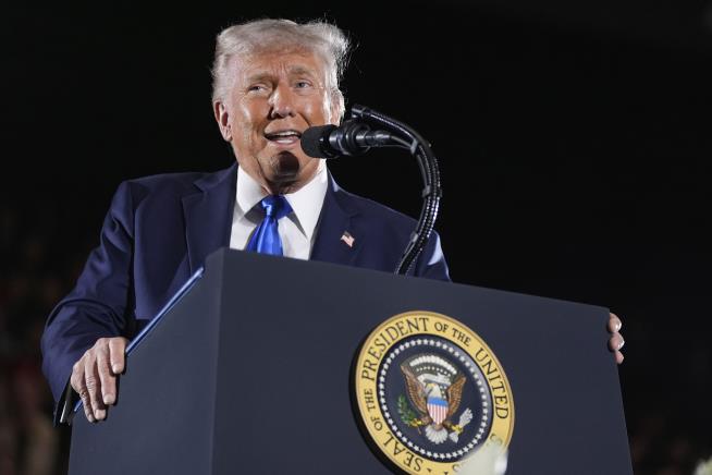 Trump Says He'll Rename Veterans Day