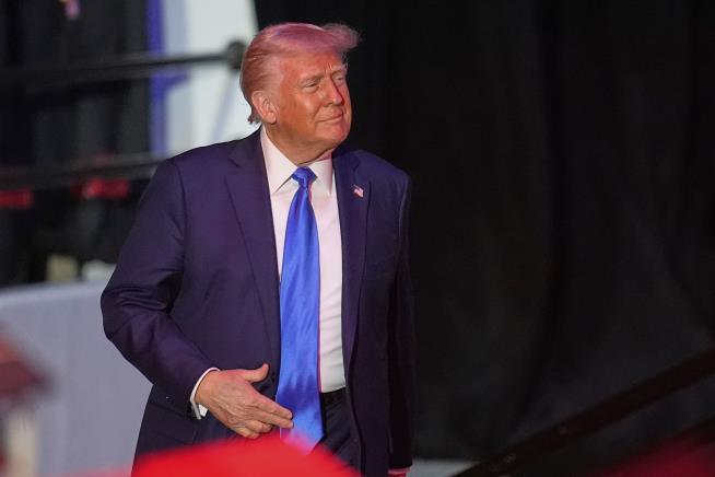 Trump Discounts Recession, Says 'I Don't Know' on Due Process
