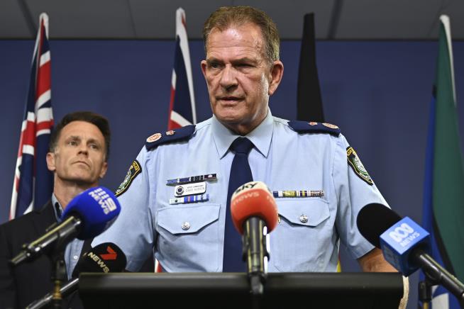Cops Admit to Illegal Strip Search 'Akin to Sexual Assault'