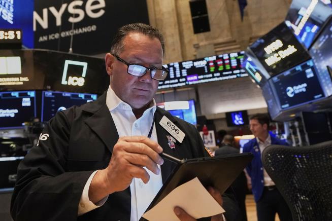 Stock Rise Despite Fed Chair's Warnings