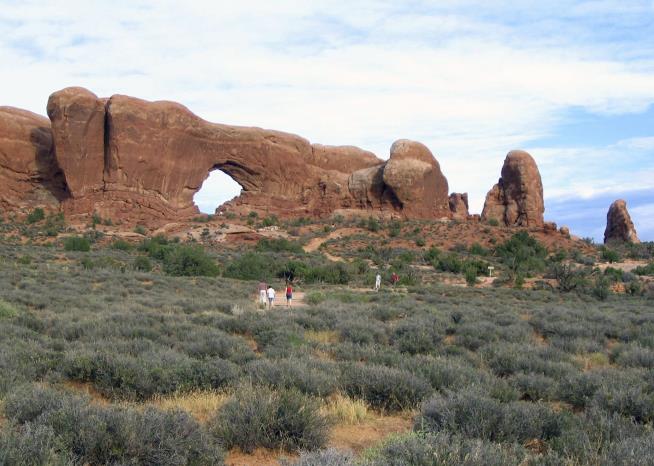 German Hiker Dies After Fall in Utah