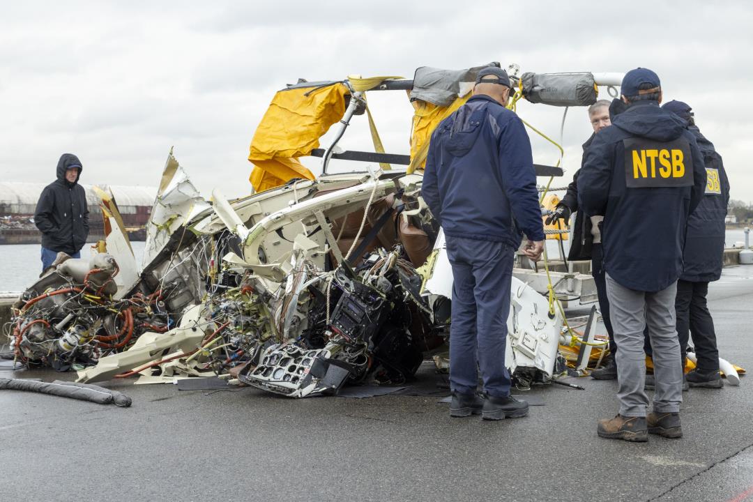 Sightseeing Copter Broke Apart in Midair Before Fatal Plunge