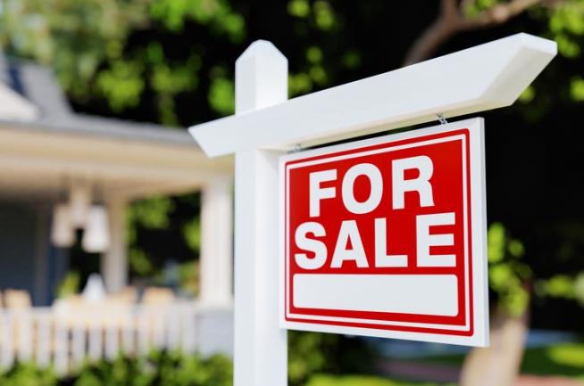 Minnesota, Rhode Island Join Unwanted Club on Home Prices