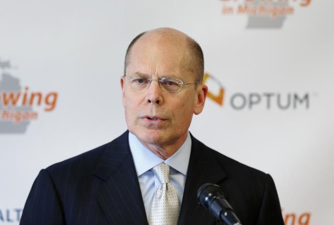 UnitedHealth CEO Steps Down, and an Ex-CEO Steps In