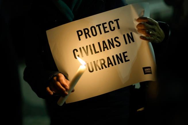 Russia Outlaws Amnesty International