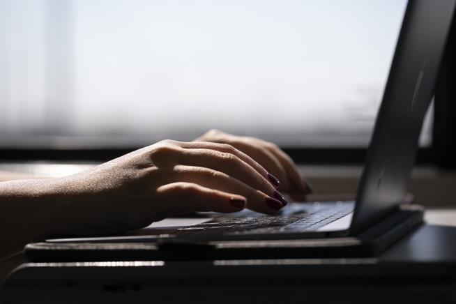 Writers Aren't Using Semicolons Anymore