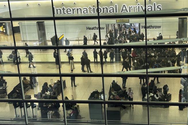 Heathrow Boss Slept Through First 7 Hours of Emergency
