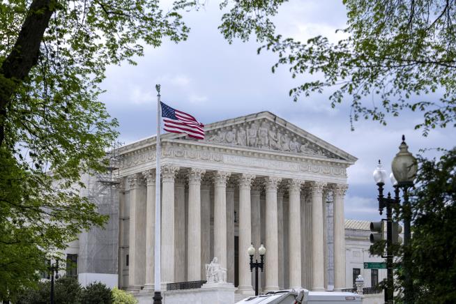Supreme Court Gives Trump a Win on Deportations