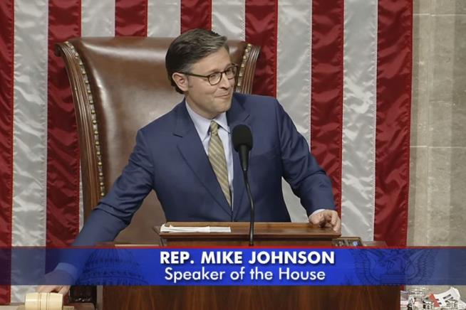 CBO: Budget Bill Cuts Taxes by $3.7T, Adds $2.4T to Deficit