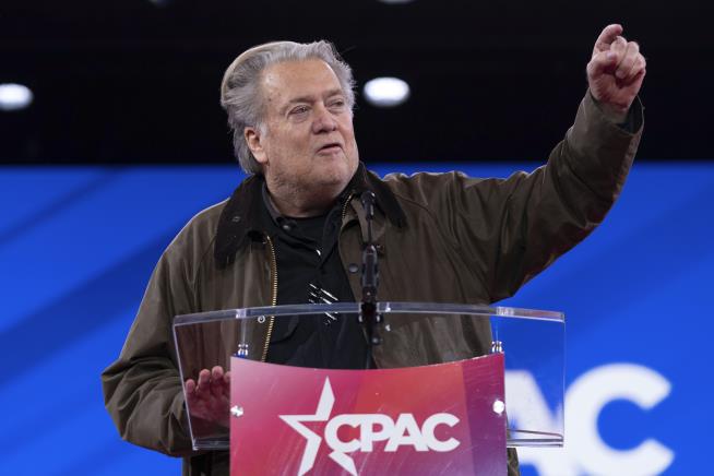 Steve Bannon on Musk: 'Hey, Told You'