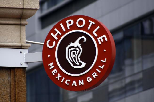 Chipotle Unveils Its First New Dip in 5 Years