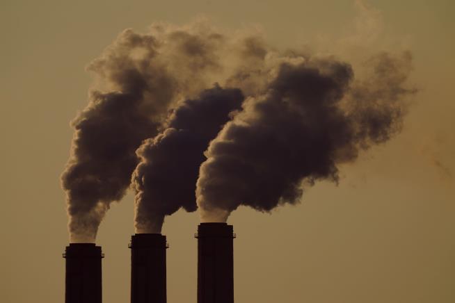 Does Air Pollution Create Serial Killers?