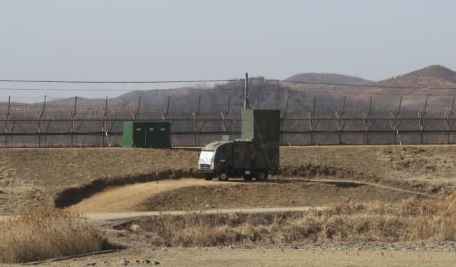 South Korea Stops Blasting Broadcasts at Border
