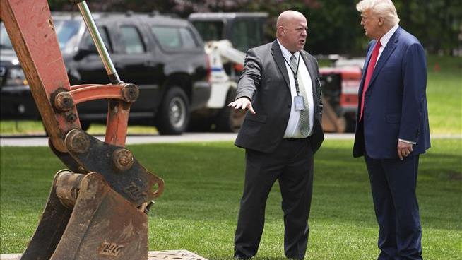 Trump's Rose Garden Makeover Is Underway