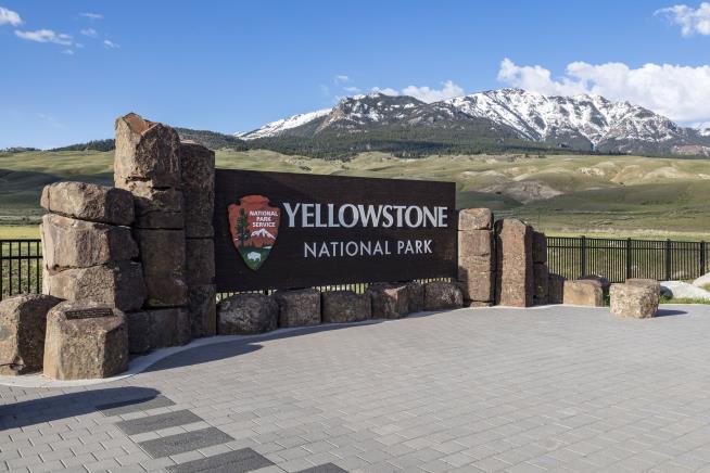 Park Visitors Asked to Report 'Negative' History