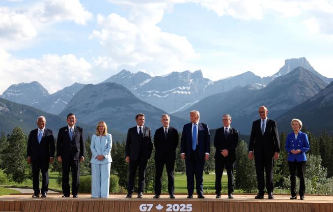 G7 Wraps Up With 6 Leaders