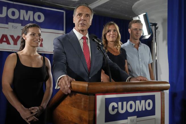 Cuomo Will Stay on the Ballot in NYC Mayoral Race: Sources