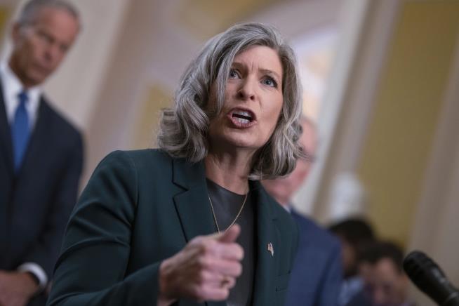 Senate Finds a Bipartisan Moment Over Unemployment