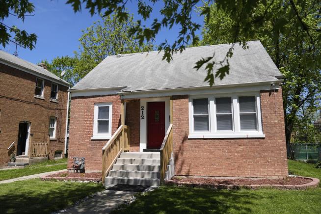 Pope's Hometown Is Buying His Childhood Home