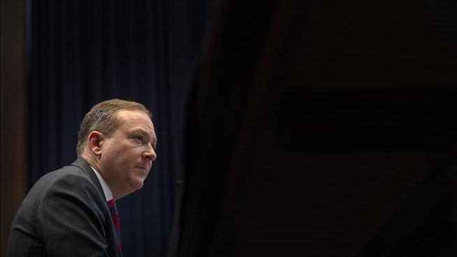 EPA Puts on Leave 139 Employees Who Voiced 'Dissent'
