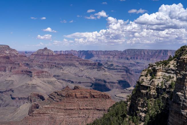 Grand Canyon Hiker Dies Amid Extreme Heat