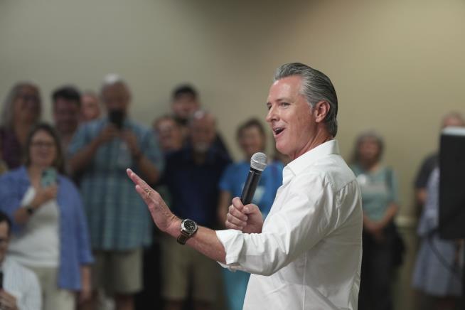 After Raid, Newsom Returns 'Scum' Label